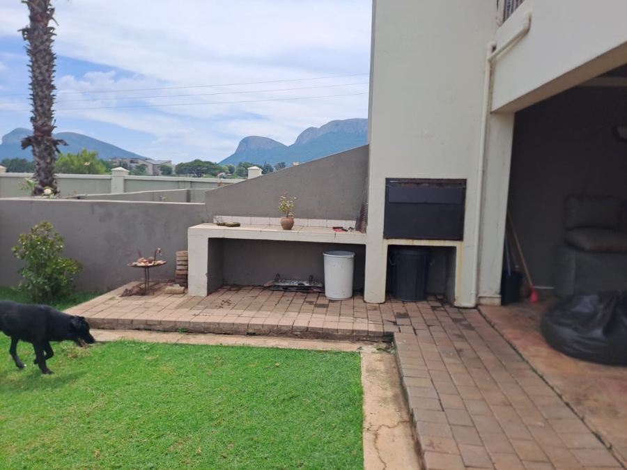 To Let 2 Bedroom Property for Rent in Melodie North West